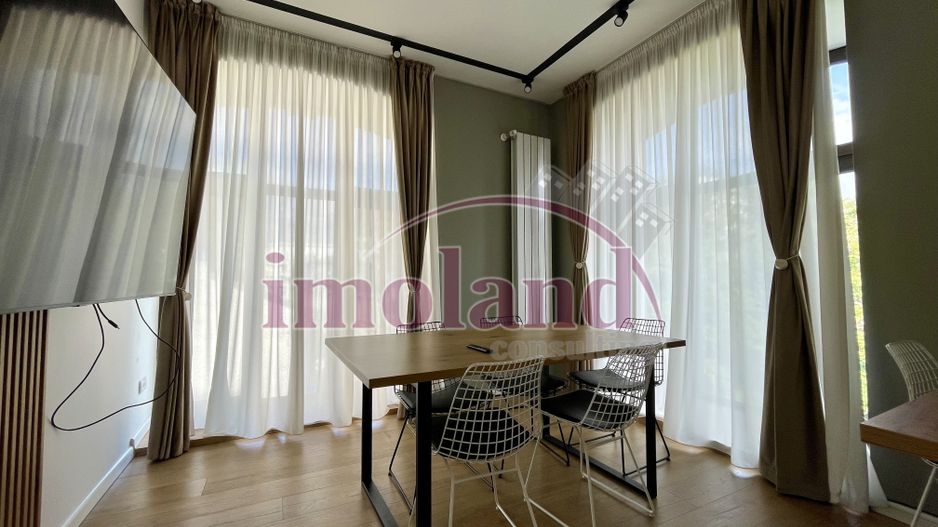 Vanzare VILA monument istoric complet consolidata 7 cam 189 mp | pta Victoriei - Poză 3