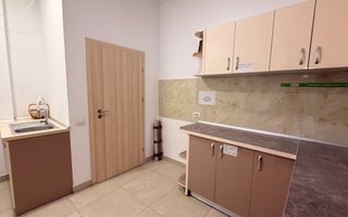 DE INCHIRIAT | SPATIU COMERCIAL | 166 MP - Poză 2