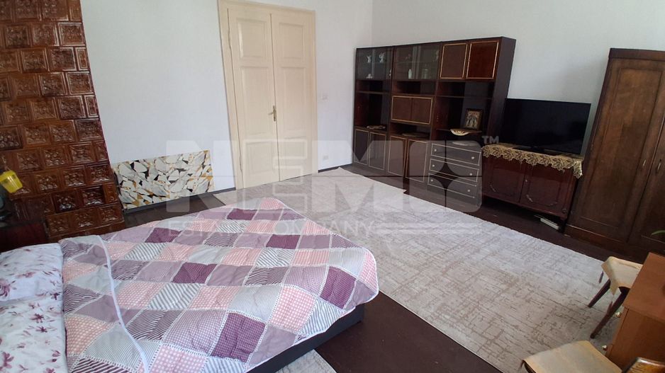 CASA CU CENTRALA ELECTRICA | Radauti - Poză 5