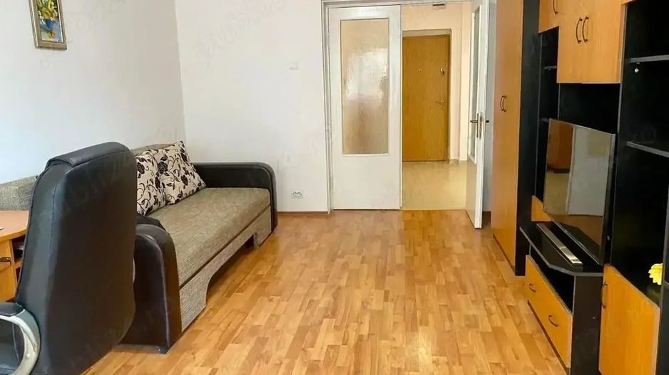 Închiriez apartament cu 2 camere, Unirii, decomandat,mobilat, bloc nou - Poză 2