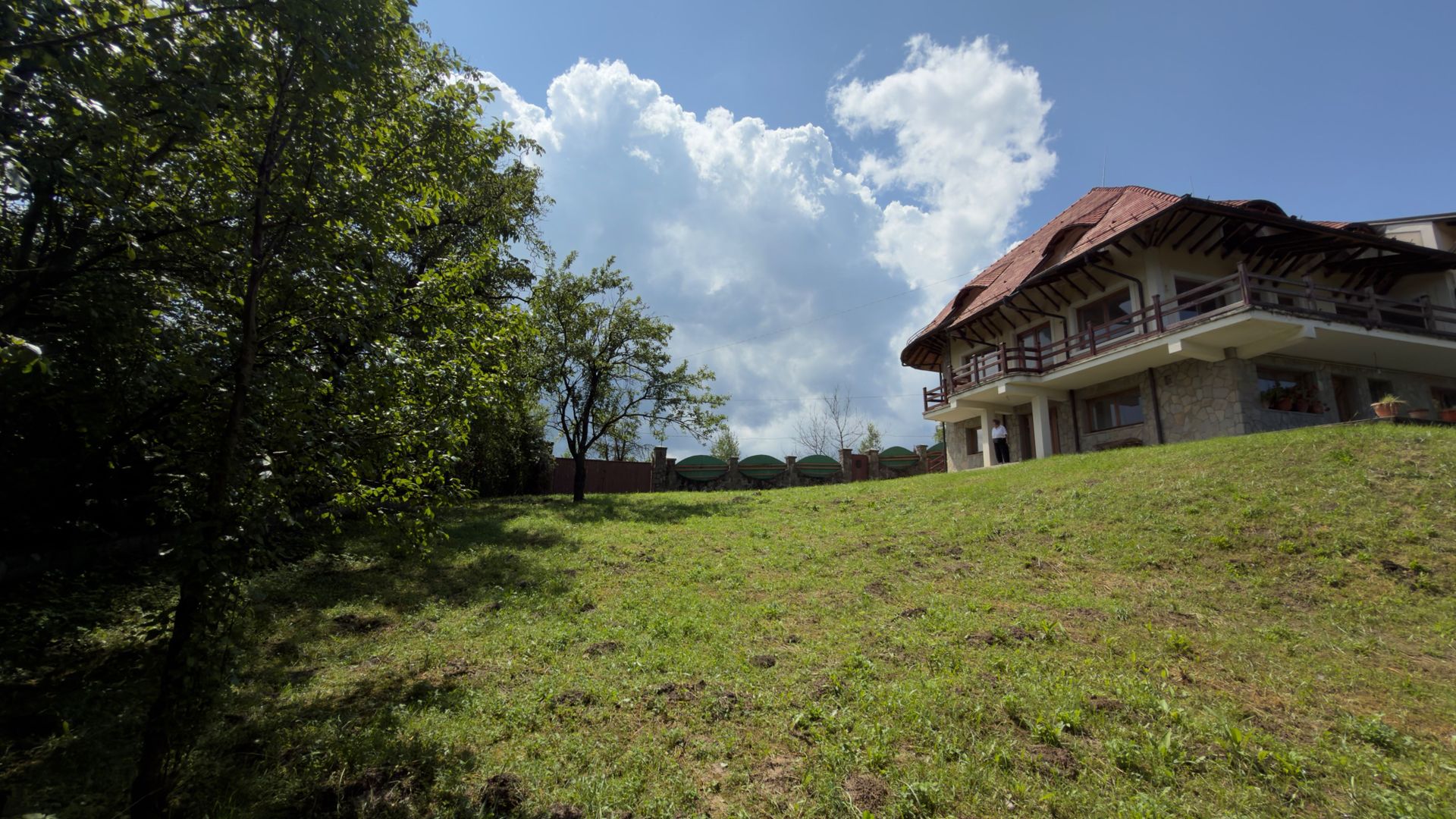Pensiune Vila Prahova Breaza  10 camere | 3862 mp teren - Poză 2