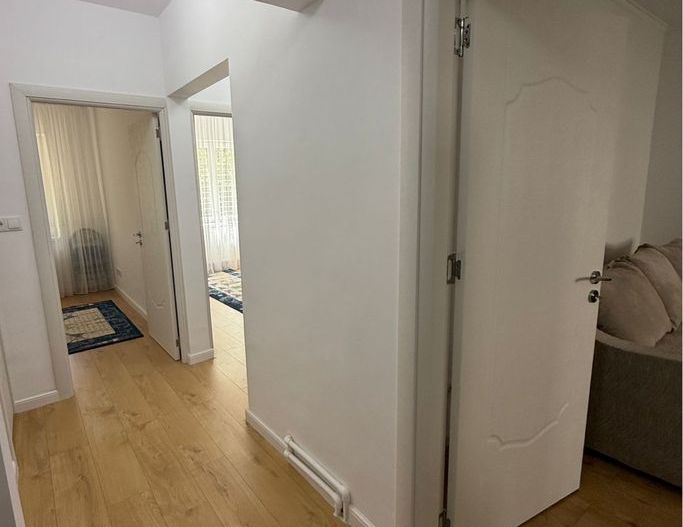 Închiriere Apartament cu 3 camere Titan Ozana, prima inchiriere - Poză 8