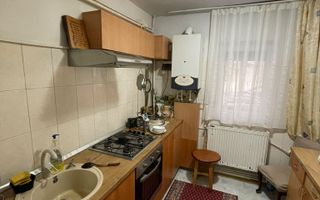 Apartament 3 camere, statia Padurii- Tatarasi, bloc '80 - Poză 8