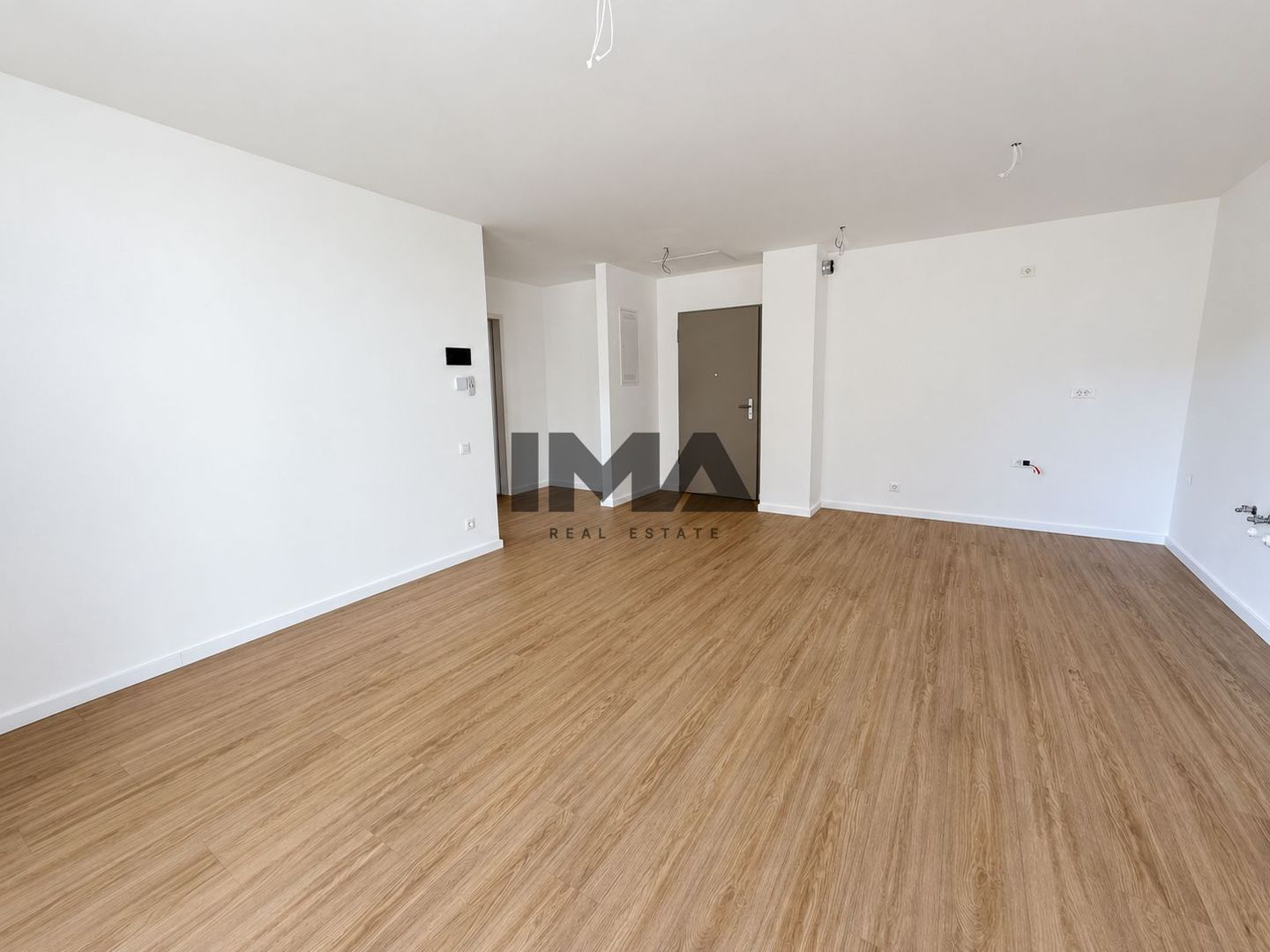 Apartament nou cu 2 camere | Balcon de 11 mp | Confort premium - Poză 2