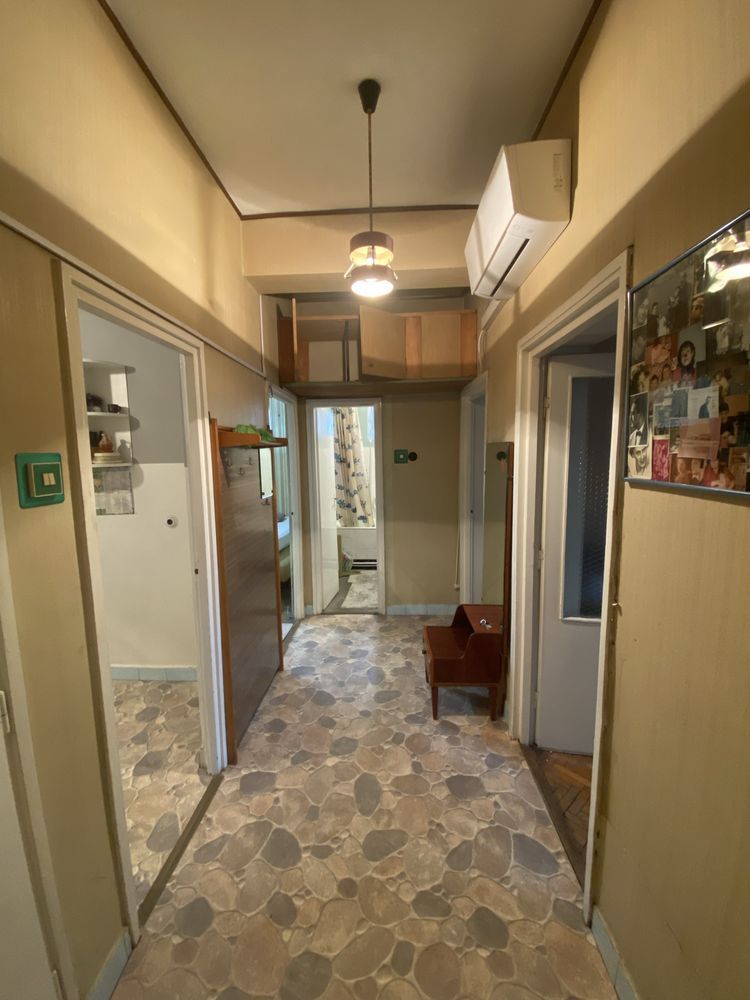 Apartament cu 3 camere si garaj, zona centrala - Poză 4