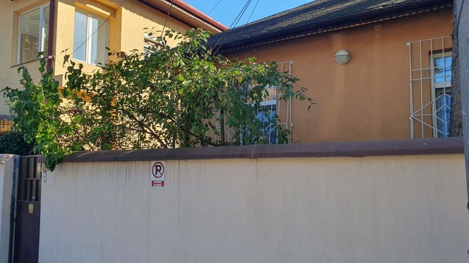 Casă cu Curte || 3 camere || Zona Floreasca Agora || Curte libere 110 - Poză 3