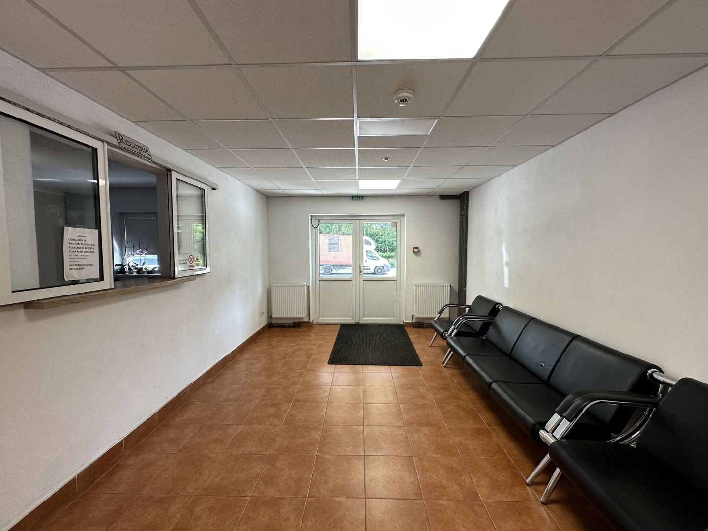 Garsoniera complet mobilata si utilata - Poză 11