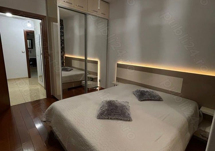 Apartament 2 camere + Garaj  Piata muncii Titan Bloc Nou A25 - Poză 1