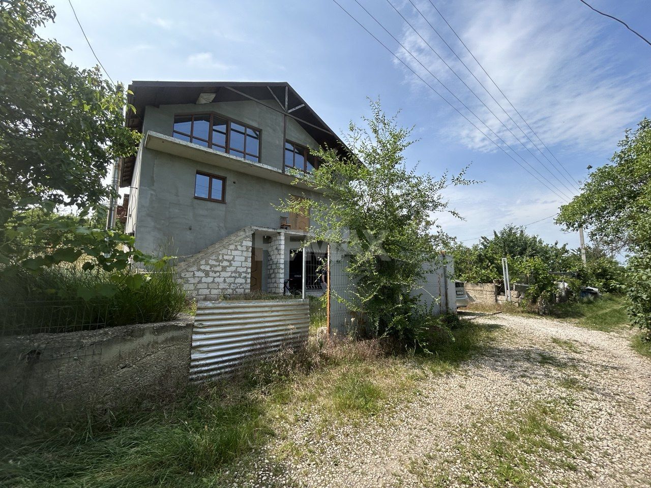 Casă Vilă de Vânzare în Comuna Balțata - Poză 9