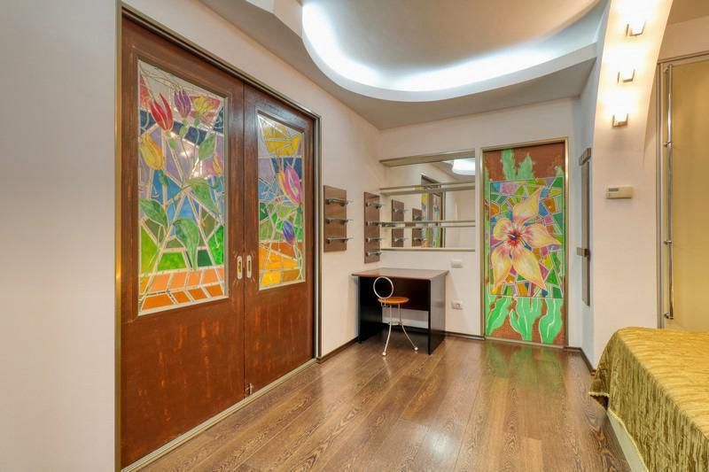 Apartament 5 camere,  Etaj integral vilă monument arhitectural - Poză 33