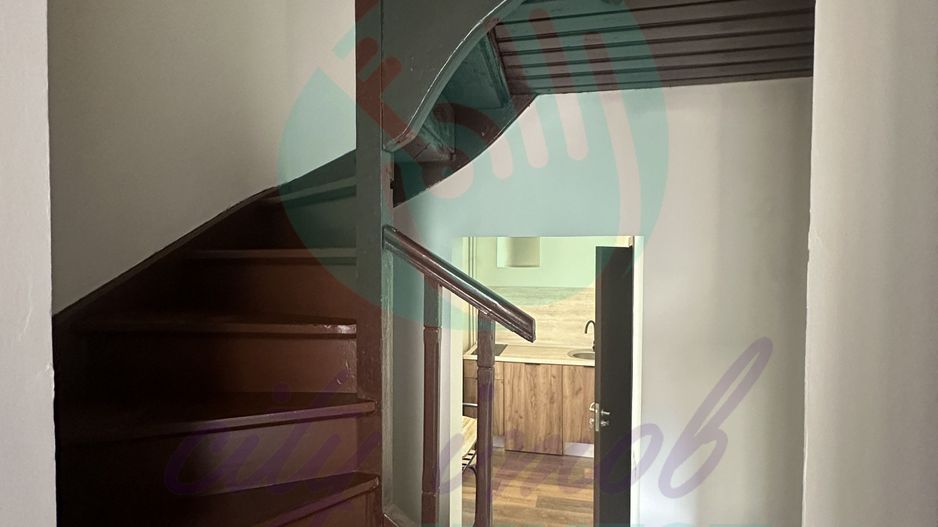 Vila interbelica AIRBNB "la cheie" - Poză 23