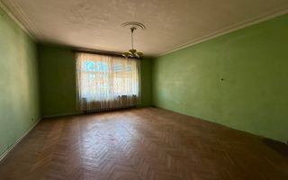 Apartament la casa 4 camere 4 bai 219.5 mp utili si garaj zona Central - Poză 3