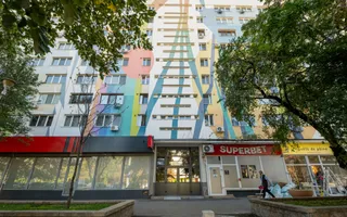 Apartament de 3 camere, la 10 minute de mers pe jos de Piața Unirii. - Poză 13