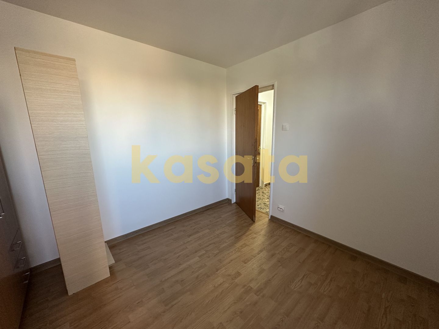 2 Camere | Renovat| Toate mijloacele de transport | Etaj Intermediar - Poză 14