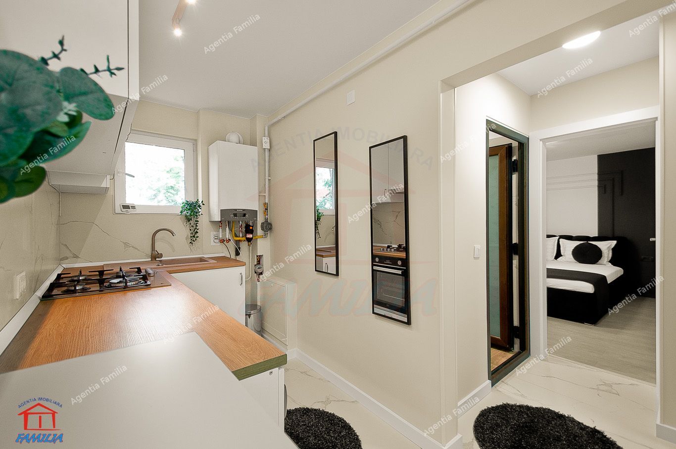 3 camere foarte frumoase in Centru - Poză 1