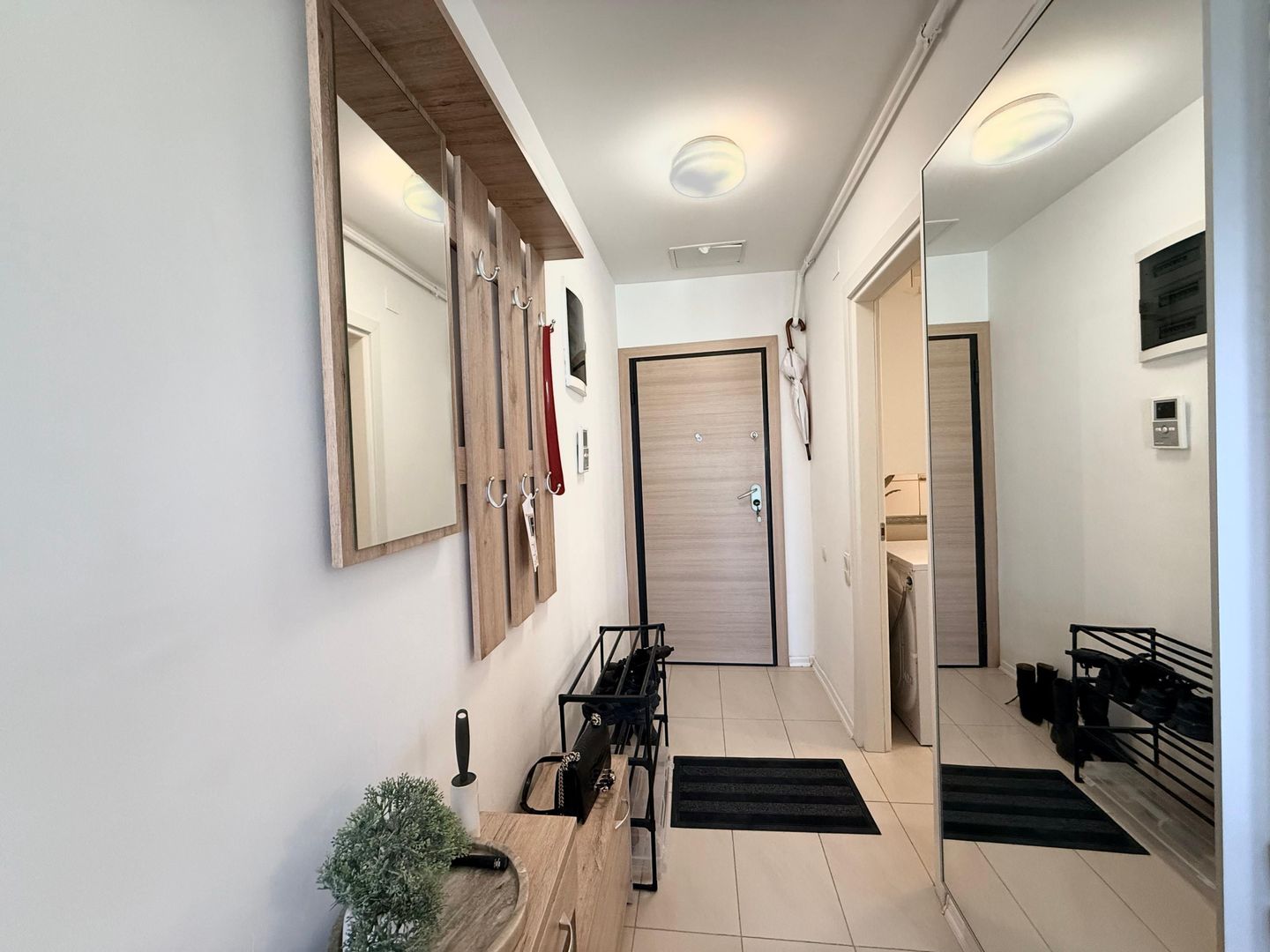 COSMOPOLIS - Apartament cu 2 camere, mobilat si utilat. - Poză 8
