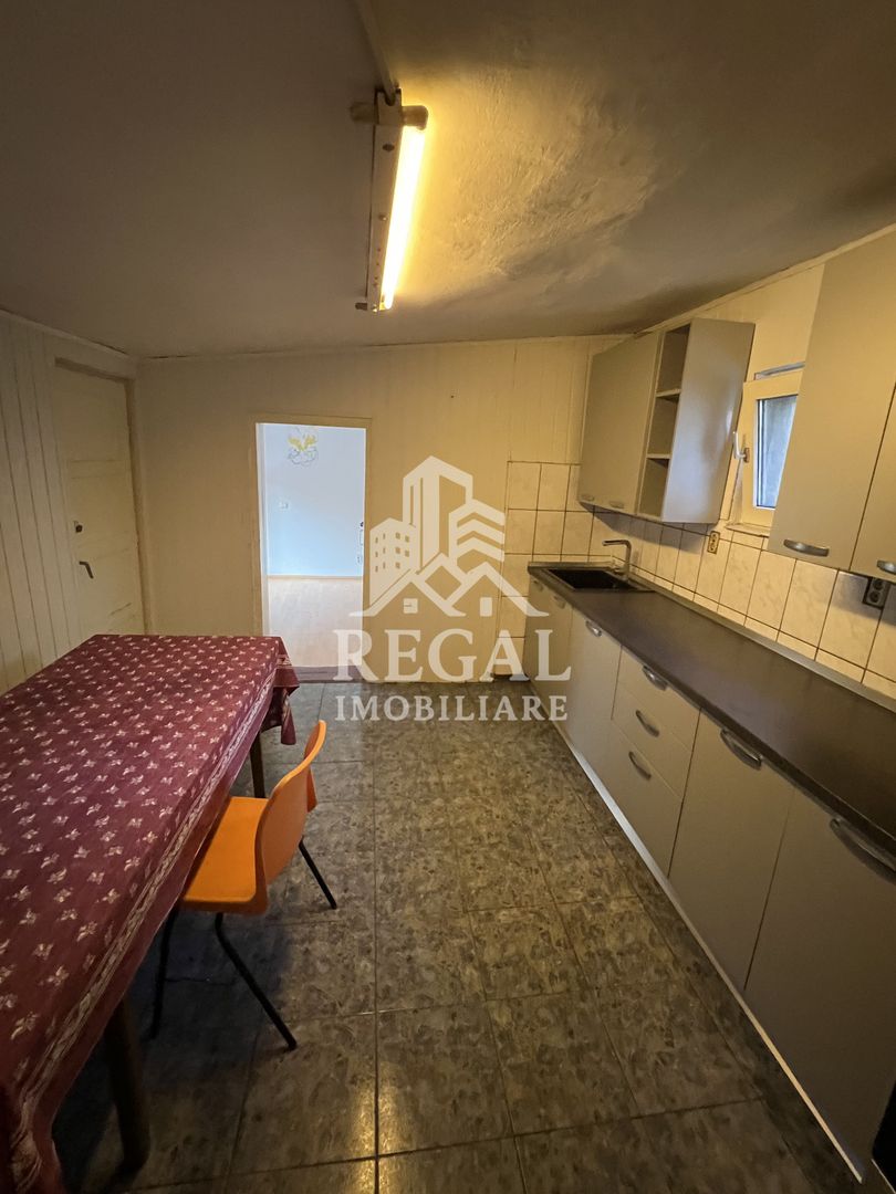 Casă de închiriat – zona Buituri - 6 camere - Poză 7