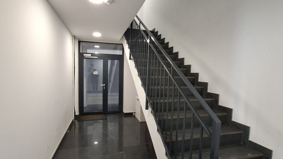 Spațiu pretabil birouri/cabinete medicale - Poză 21