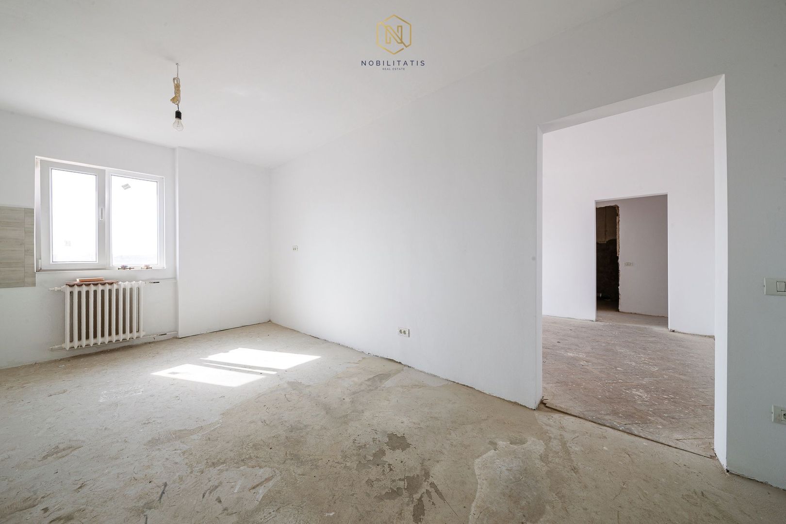 Vandut - Olimpia - Complex | 3 camere, modificat, 67 mp | Partial renovat - Poză 10