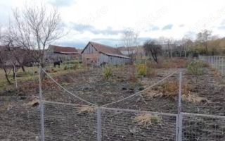 Teren intravilan de vânzare în sat Alămor, comuna Loamneș, județul Sibiu - Poză 5