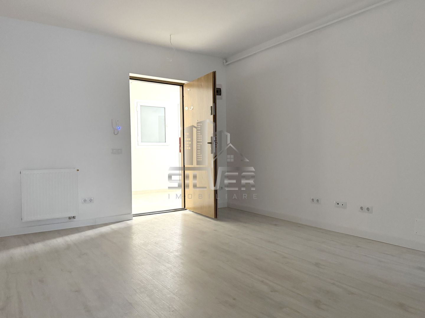 Apartament cu 3 camere/zona Frunzisului/CF. - Poză 9