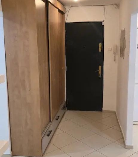 Închiriez apartament 3 camere, Mall Vitan, centrală proprie - Poză 6