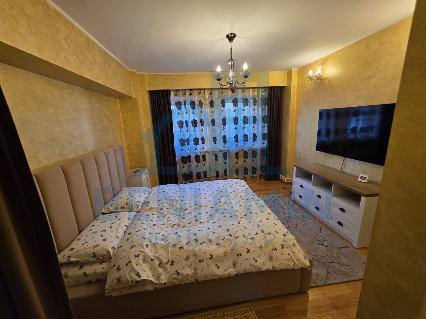 4 camere - etaj 1 - 94mp -mobilat-utilat- centrala - parcare - Teatru - Poză 4
