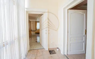 Ultracentral -Cladire impozanta  D+P+2E. - Poză 33