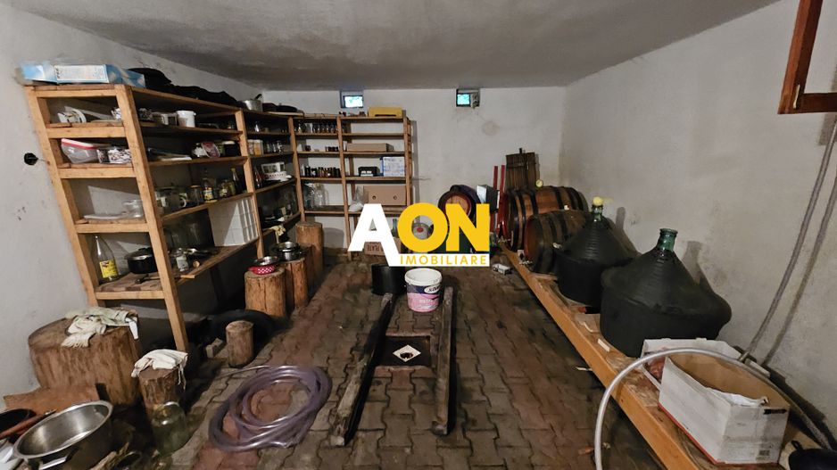 Casa 8 camere, S+P+1, teren 1377 mp, zona Schit - Poză 22