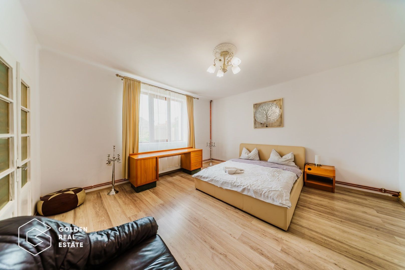 Afacere la cheie: Pensiune functionala sau casa de locuit, Ghioroc - Poză 6