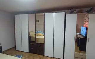 Casă spațioasă cu 4 camere , curte și teren generos în Mașloc - Poză 15
