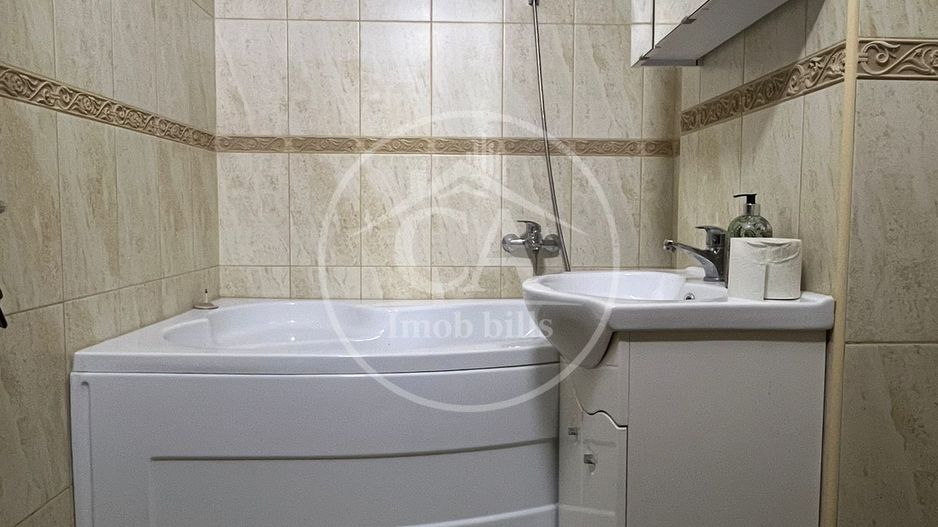 Apartament cu 3 camere de vânzare in zona Cantemir, Oradea - Poză 10