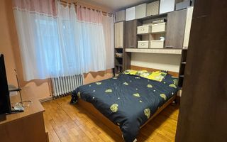 Apartament 3 camere, decomandat, zona Louis Pasteur - Poză 1
