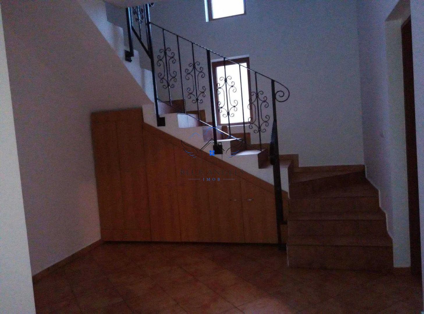 Casa cu 4 camere Pet frendly - zona Aleea 10 - Harman - Poză 4