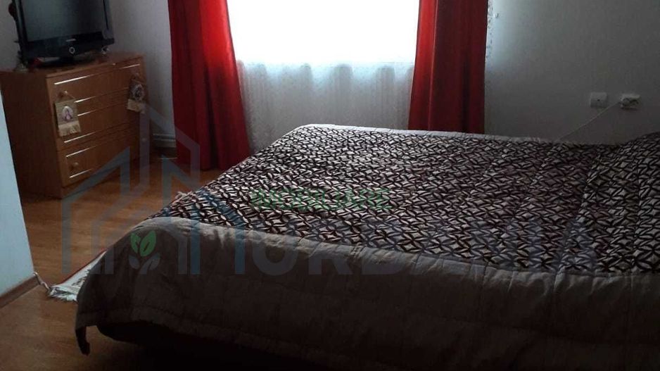 Vilă de închiriat în Bucium, vis-a-vis de Lidl – 4 camere, mobilată, 800 euro/lună - Poză 3