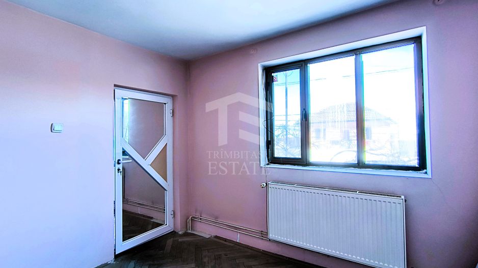 Medgidia | Casa P+1 | 5 camere spațioase, balcon, terasă și garaj - Poză 13