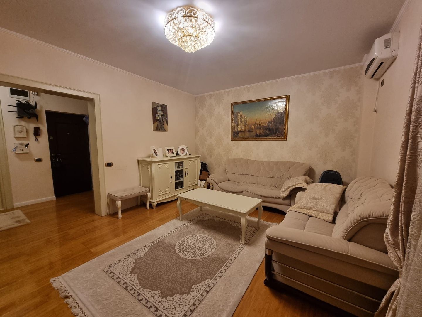 Apartament de 3 camere de vanzare Faleza nord - Poză 4