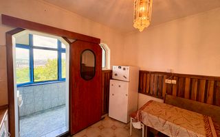 Apartament 2 camere decomandat cu balcon și pivniță în Vasile Aaron - Poză 7