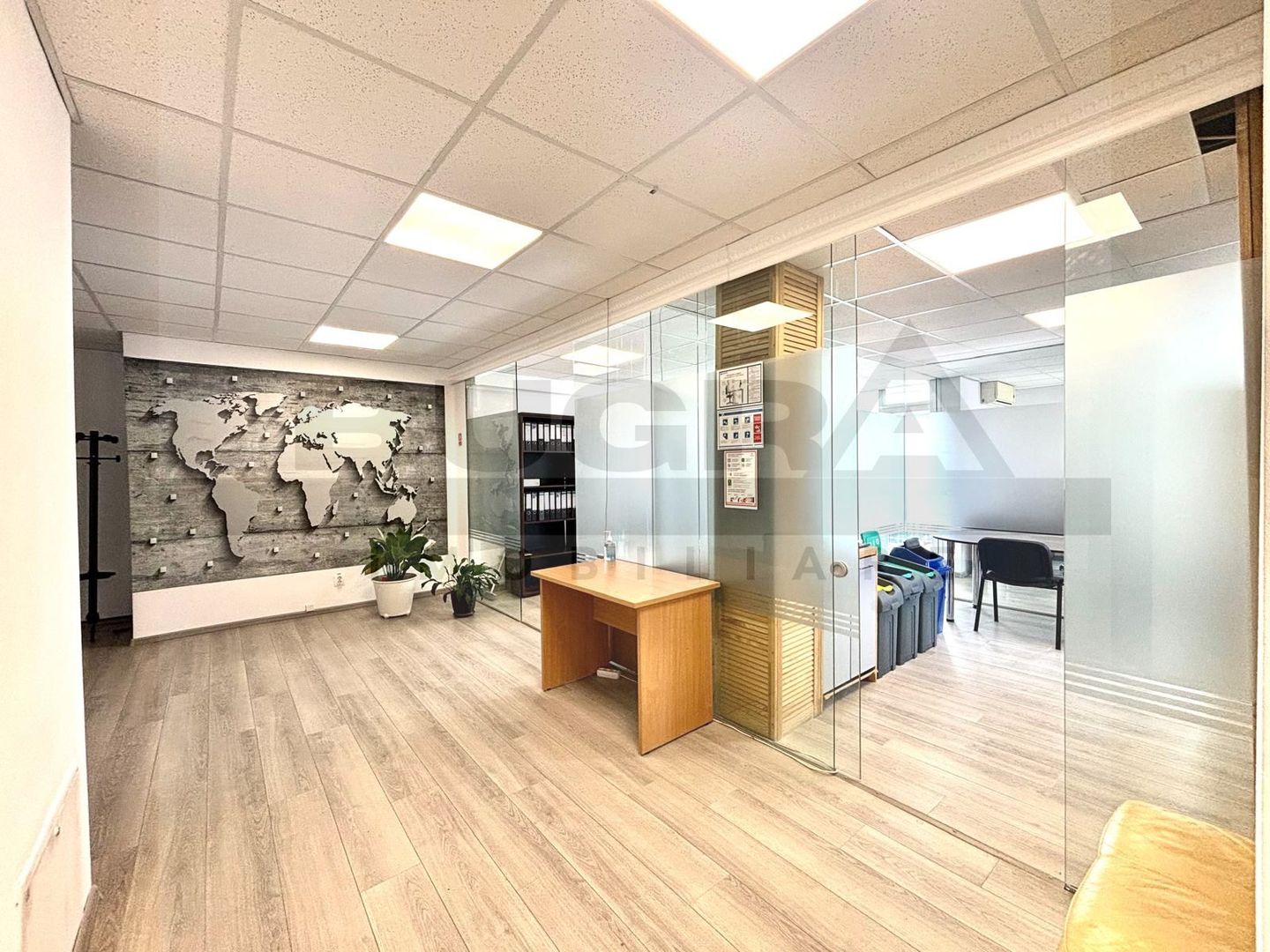 Birou 110 mp, 5 camere, parcare, zona Cal. Dorobantilor - Poză 1