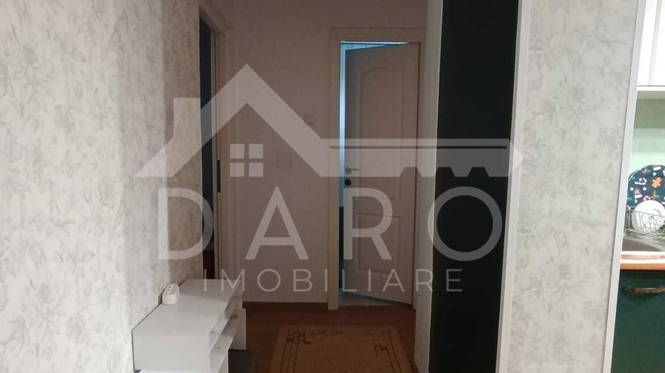 Apartament cu 2 camere modernizat de vânzare în Târgu Mureș - Poză 4