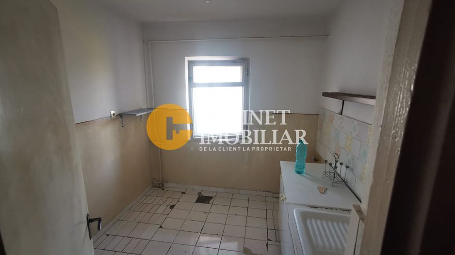 Apartament 2 camere decomandat, Clopotari - Nicolina - Poză 4