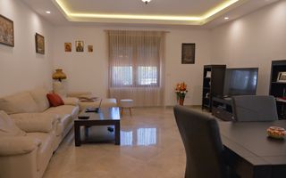 Vila tip Ranch langa Padure - Poză 8