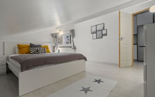 0 COMISION | Bloc Nou | 2 min Parc Sebastian - Poză 8