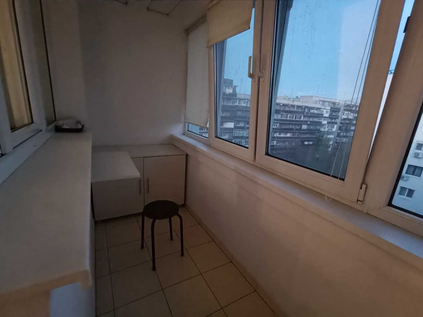 Apartament 2 camere – Bulevardul Tineretului | Etaj 9 | Disponibil din - Poză 5
