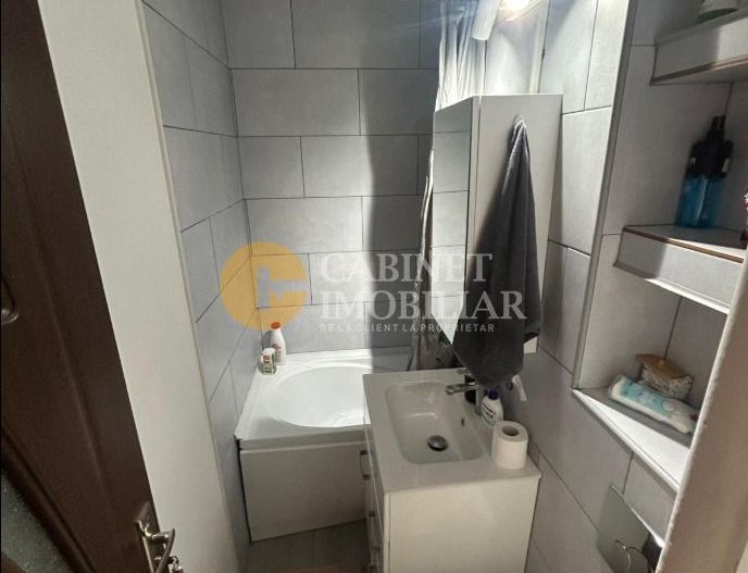 🏡 Apartament 2 camere SEMIDECOMANDAT de vânzare ETAJ INTERMEDIAR – Zona Zimbru - Poză 6