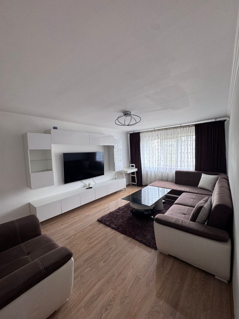 Apartament 3 camere, decomandat -Rovine - Poză 3