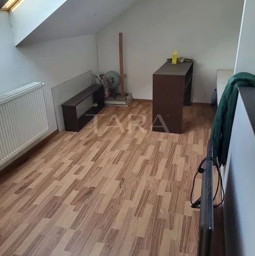 Apartament cu 3 camere, dispus pe 2 niveluri, Florești, zona Eroilor. - Poză 7