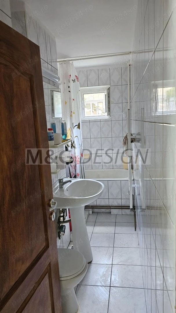 Vand apartament 2 camere etaj 1, CENTRALA, zona Sagului Piata Doina - Poză 3