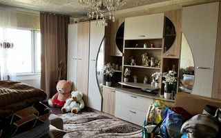 Garsonieră de vânzare – Bd. Regele Ferdinand, etajul 4, recent renovată - Poză 1