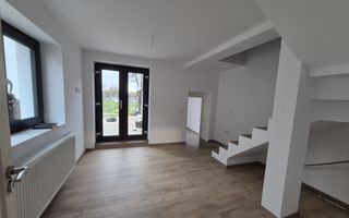 Casa 4 Camere, 135 mp, Teren 500 mp, P+M, Zona Centru - Poză 6